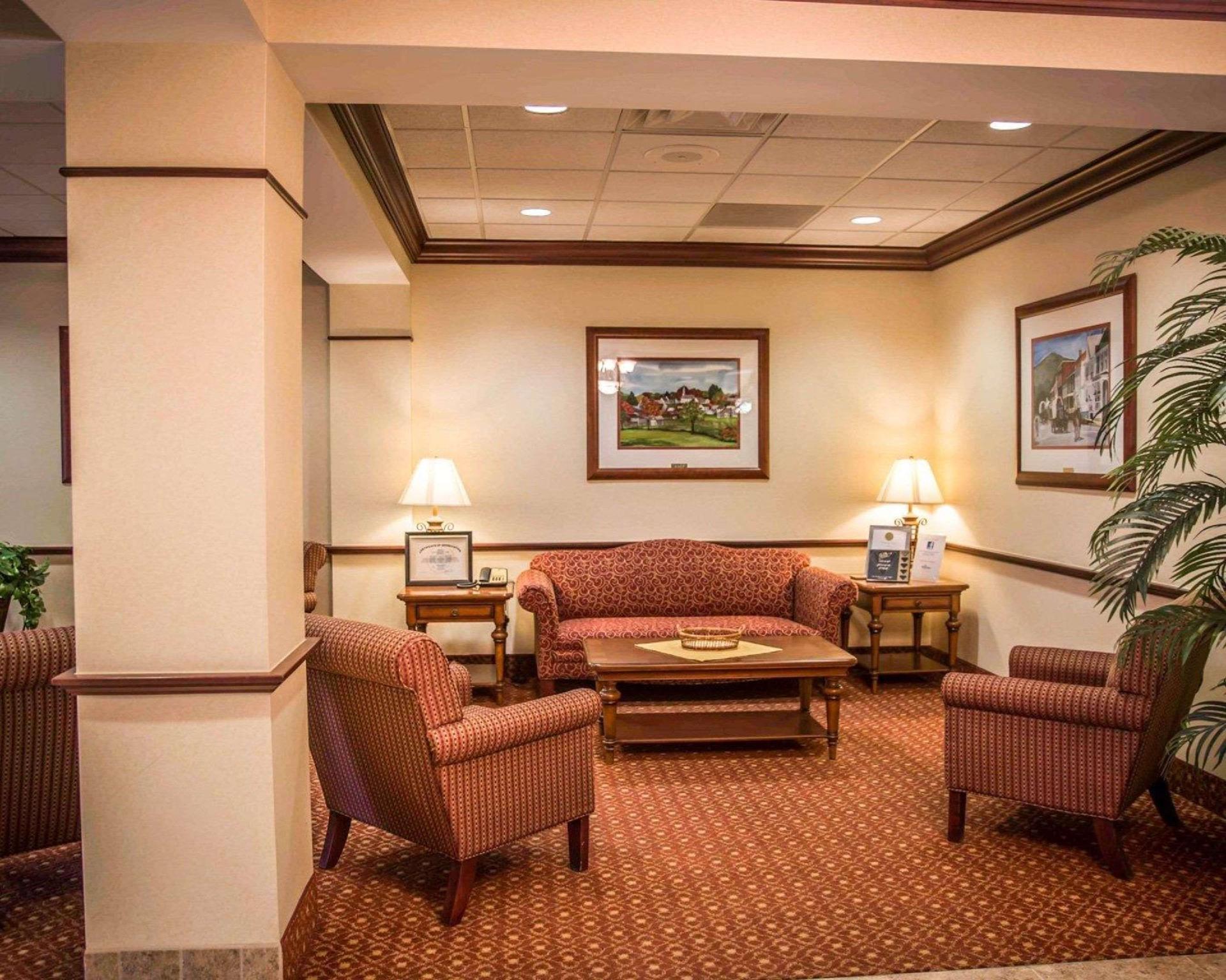 Holiday Inn Express & Suites Clear Spring By Ihg Exteriör bild