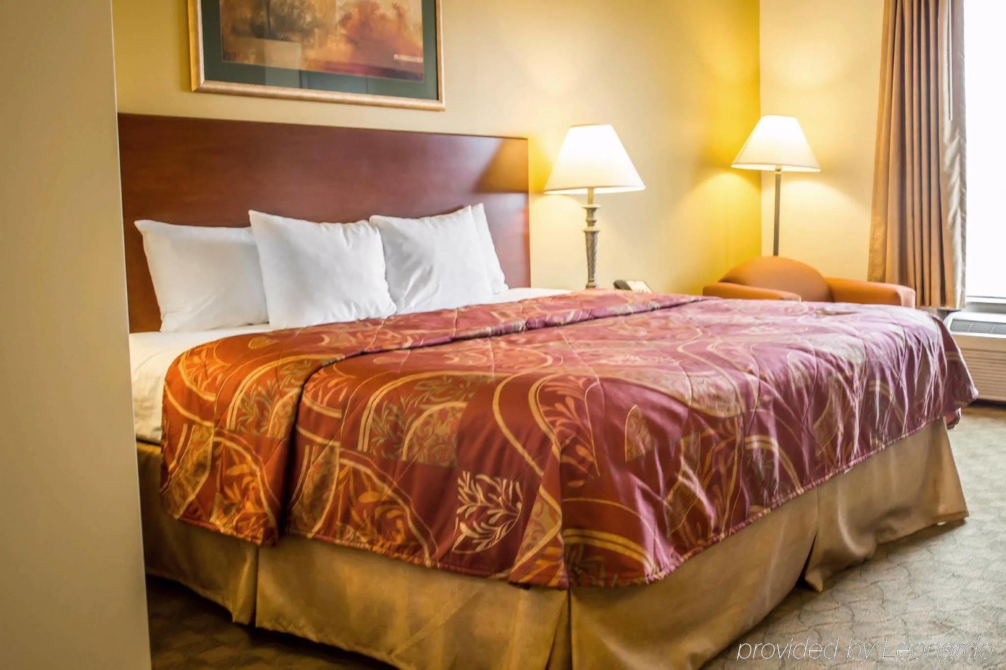 Holiday Inn Express & Suites Clear Spring By Ihg Exteriör bild